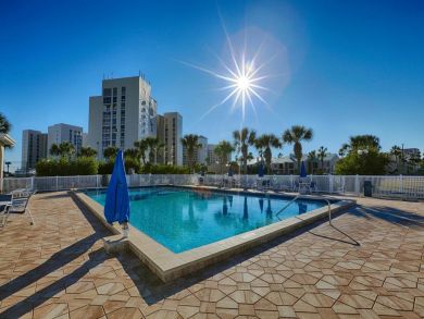 Destin Value Priced with Beach Views and Gulf.